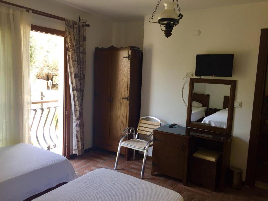 Kaptan Motel Siğacık Екстериор снимка