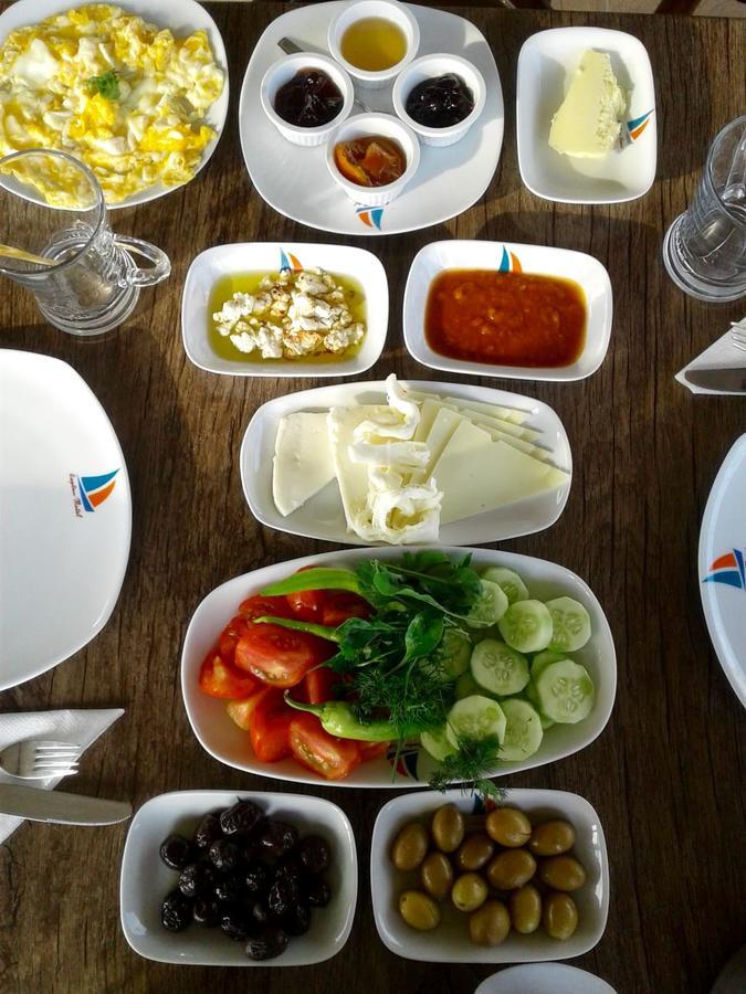 Kaptan Motel Siğacık Екстериор снимка